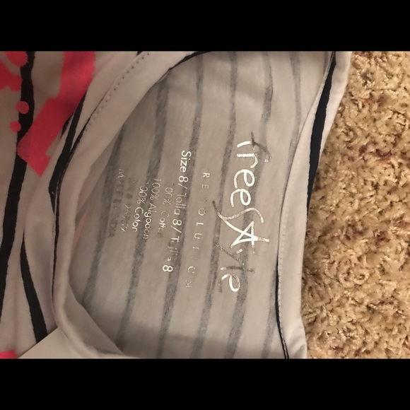 Little girls mini skirt and shirt - Picture 2 of 2